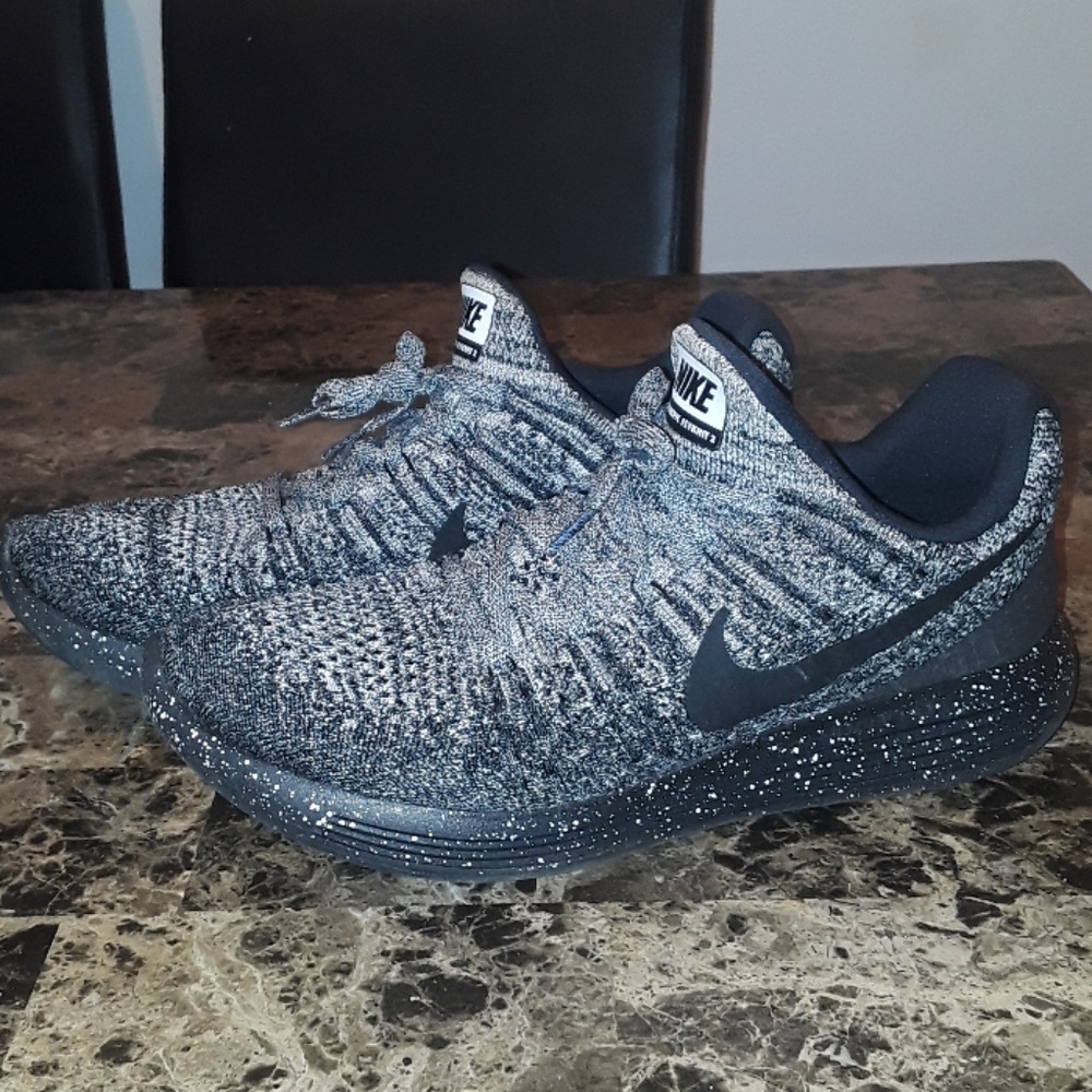 Nike Lunarepic Flyknit size 10.5